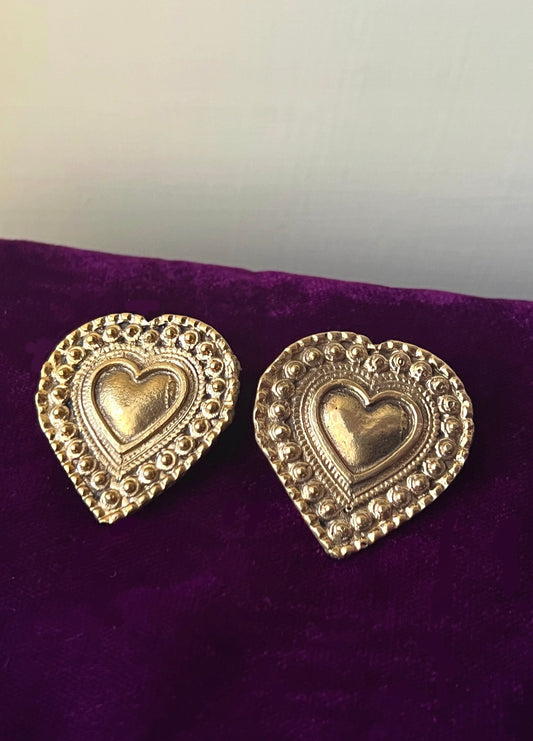 Biege Gold Heart Studs