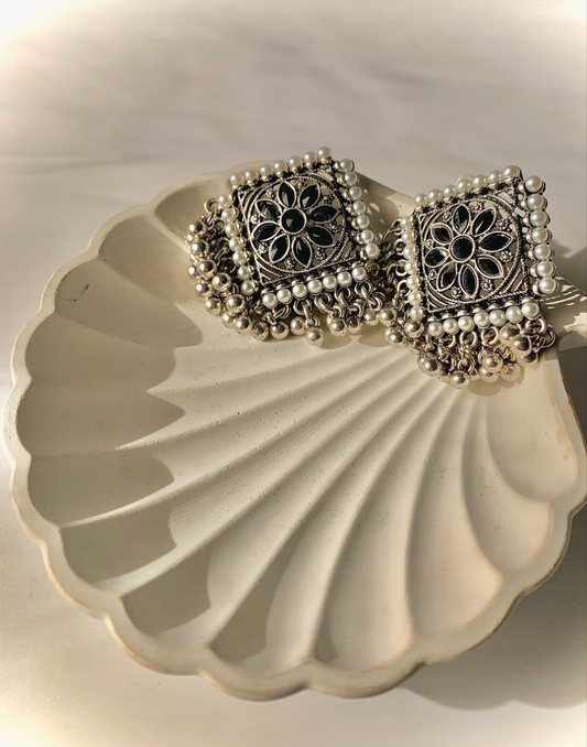 Oxidized Studs ER-202